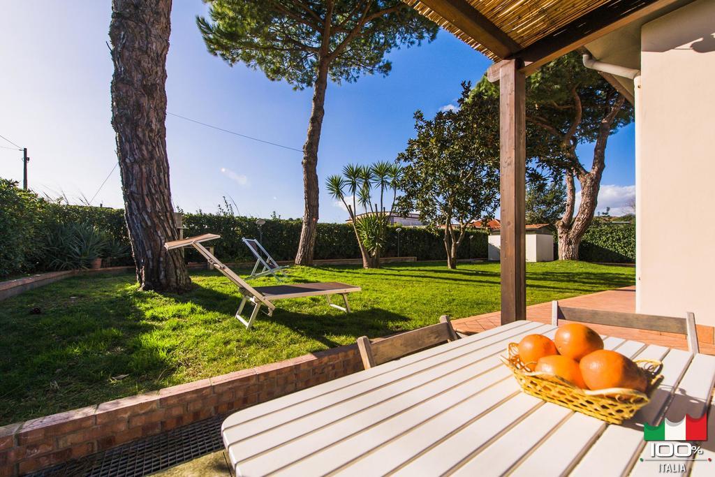Livingapple Beach Minturno Exterior photo