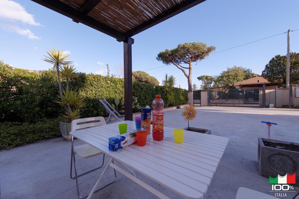 Livingapple Beach Minturno Exterior photo